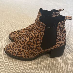 Divided  by H & M Leopard Boots Size 8